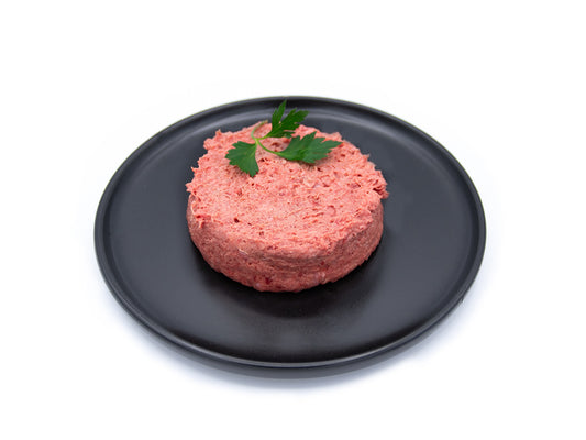 Hühnerfleisch mit Knochen gewolft